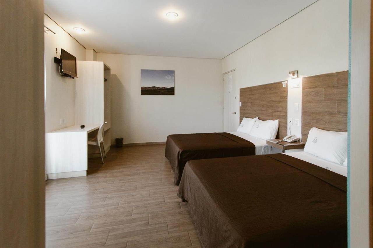 Hotel Guiva Aeropuerto Oaxaca 外观 照片